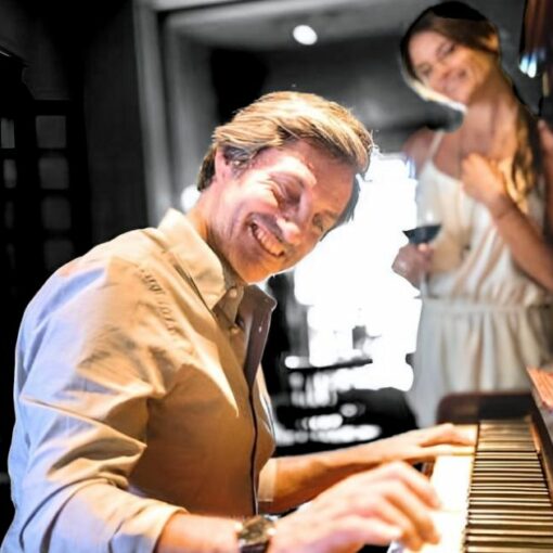 piano bar